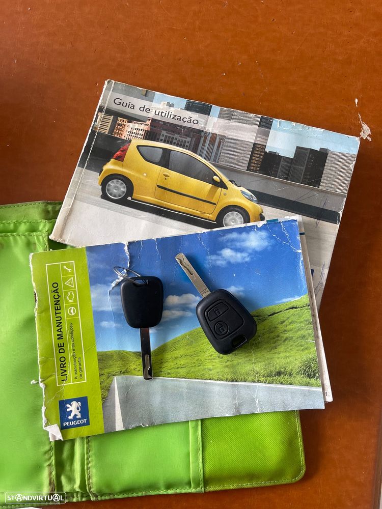 Peugeot 107 1.0 Trendy - 13