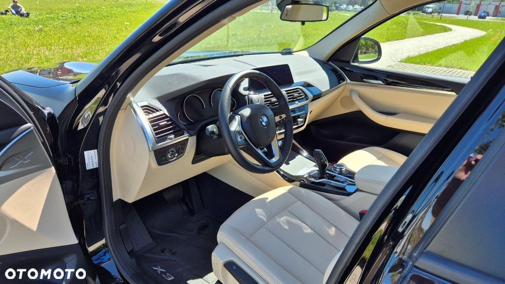 BMW X3 xDrive20i - 6