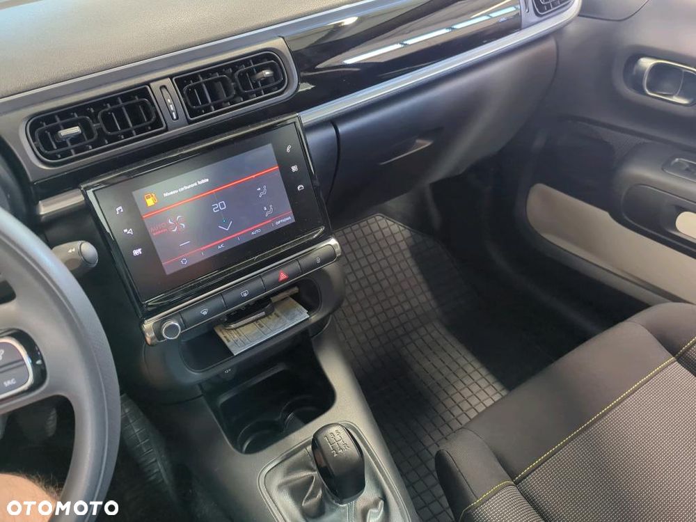 Citroën C3 1.2 PureTech Shine - 19