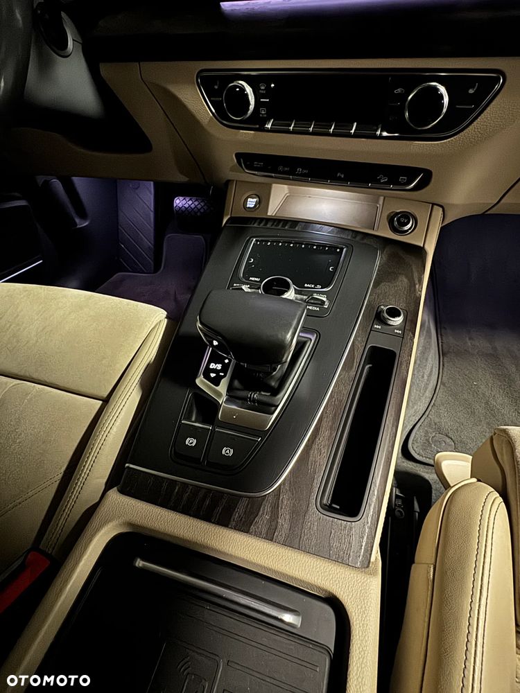 Audi Q5 2.0 TFSI Quattro Design S tronic - 12