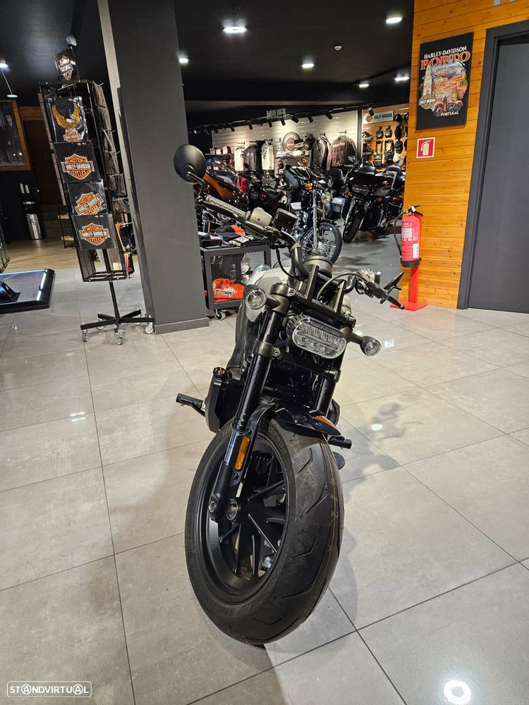 Harley-Davidson Sportster SPORTSTER S - 6