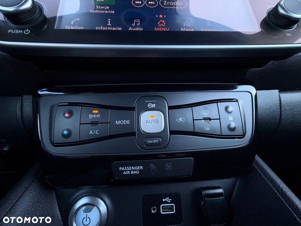 Nissan Leaf 40kWh Acenta - 25