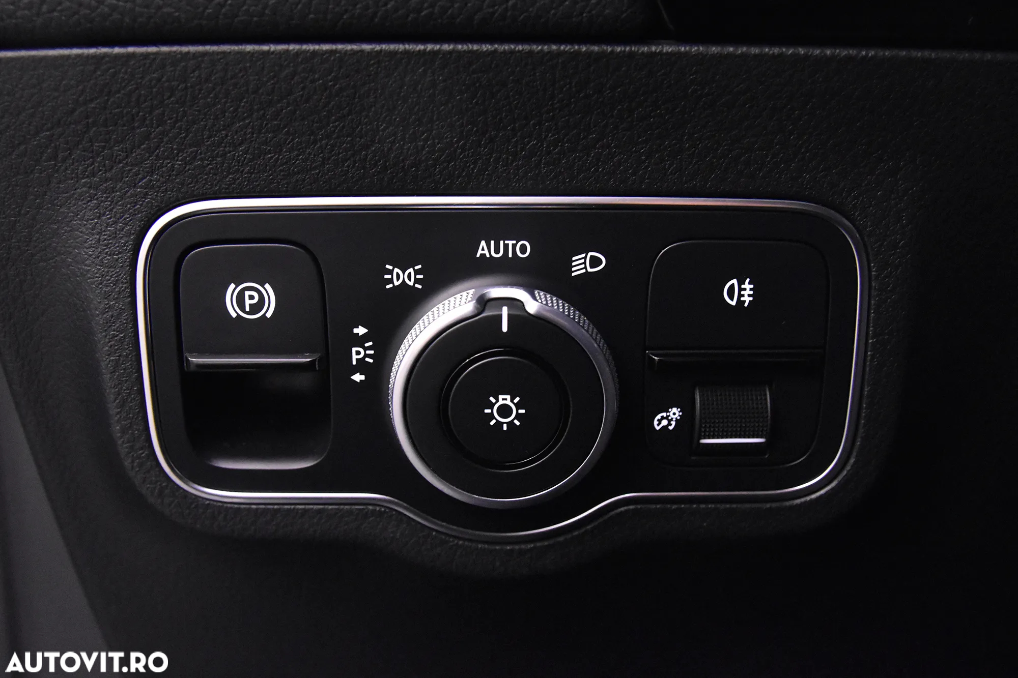 Mercedes-Benz B 220 4Matic 7G-DCT AMG Line - 15