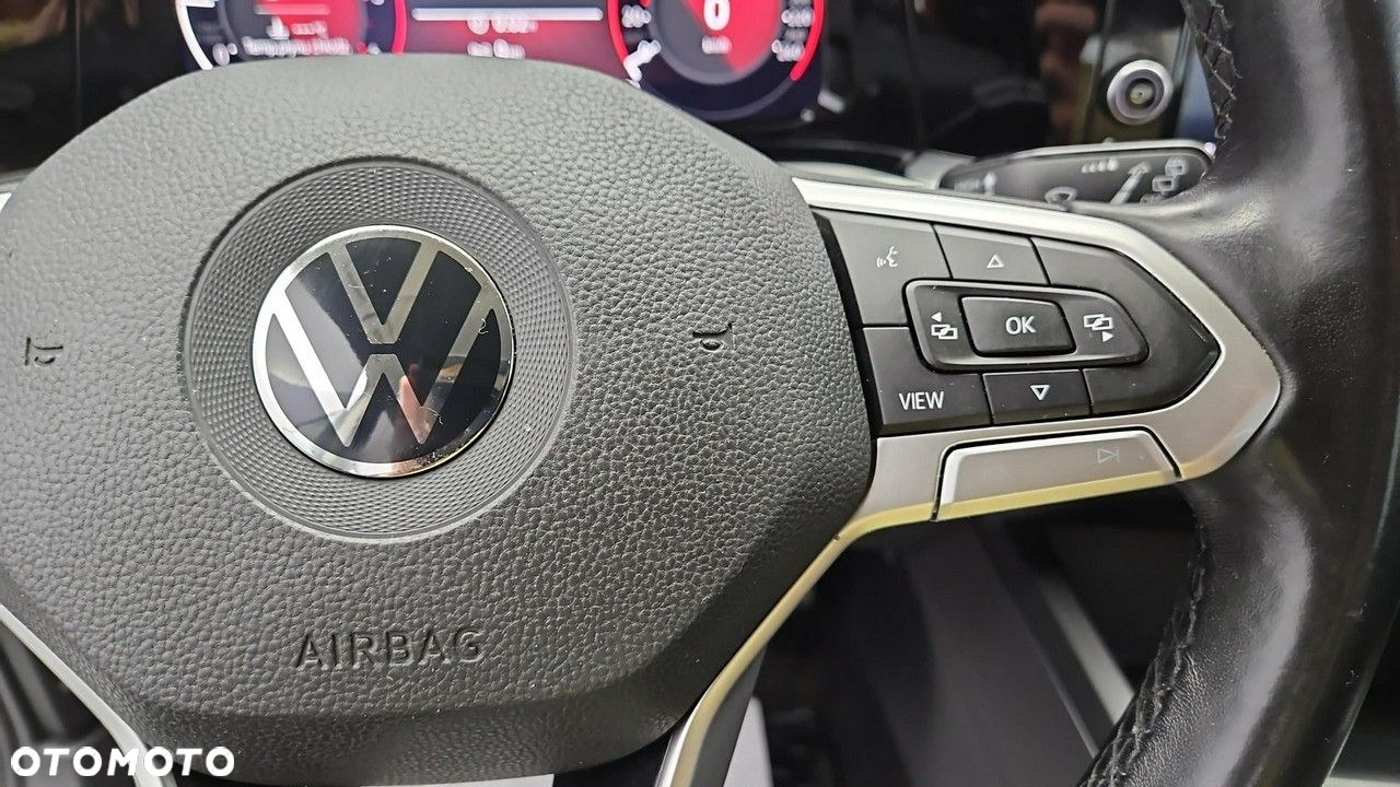 Volkswagen Golf VIII 2.0 TDI Life - 15