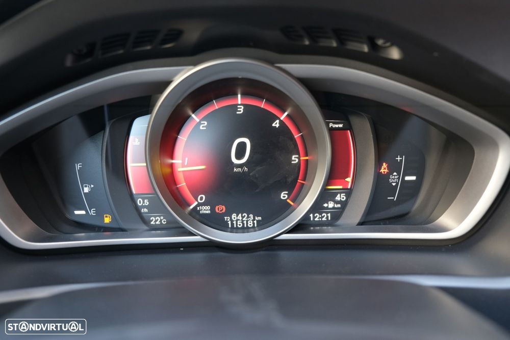 Volvo V40 2.0 D2 Momentum - 21