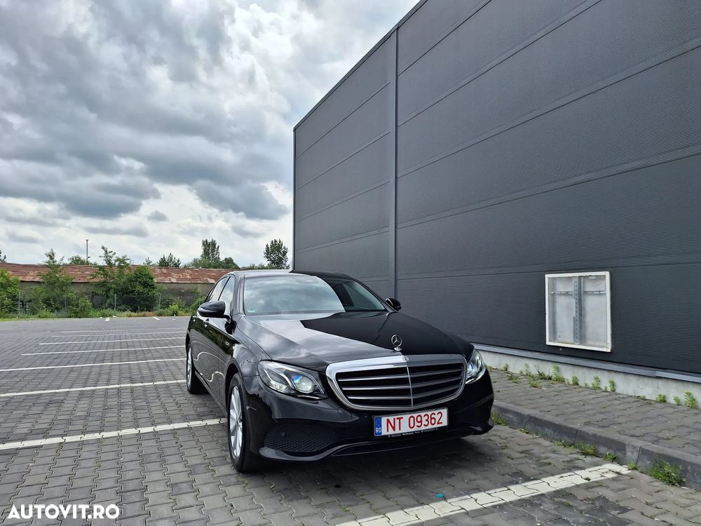 Mercedes-Benz E 220 d 9G-TRONIC - 5