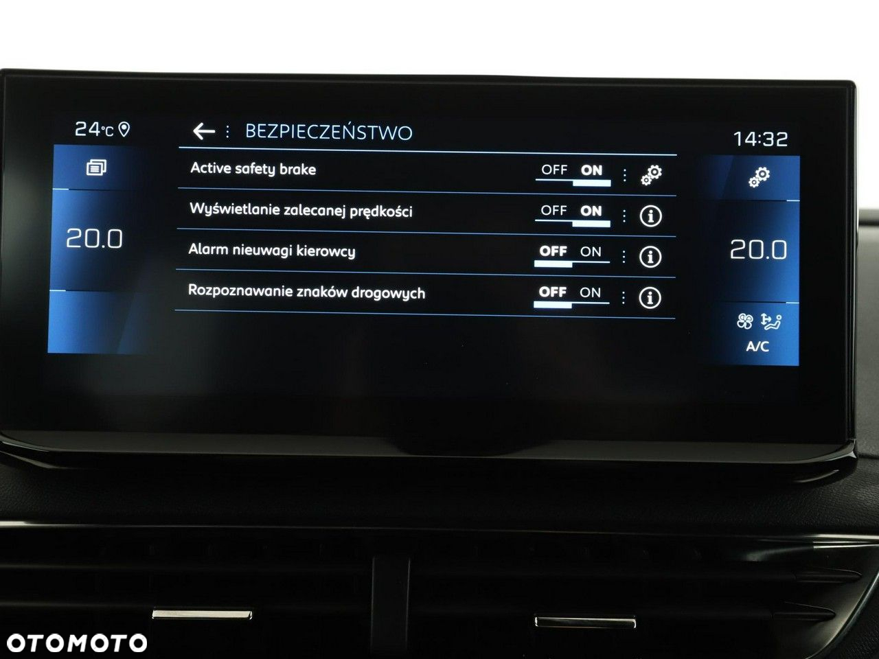 Peugeot 3008 PureTech 130 Stop & Start GPF EAT8 Allure Pack - 28