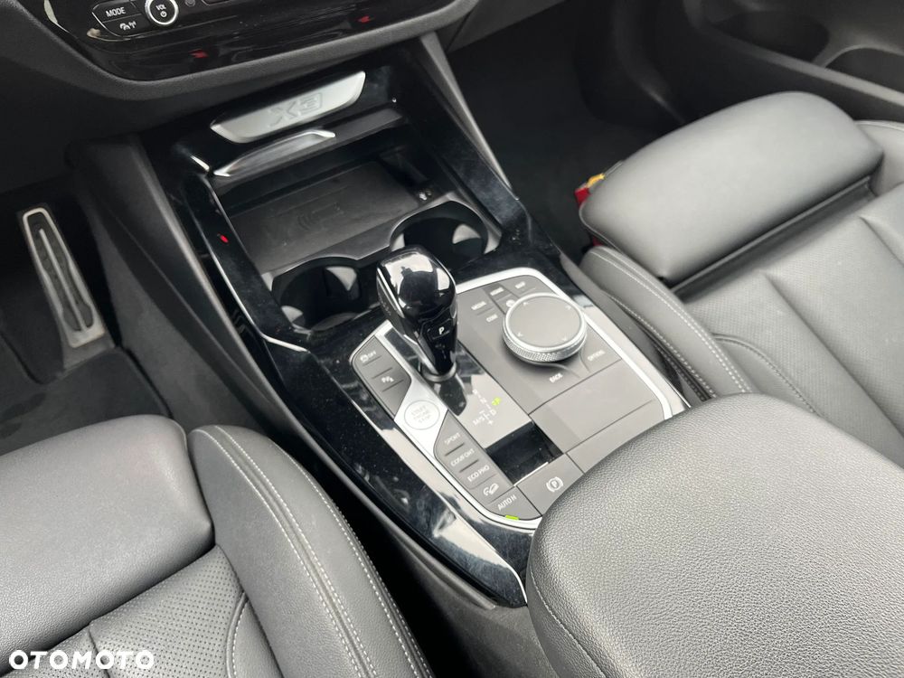 BMW X3 - 16