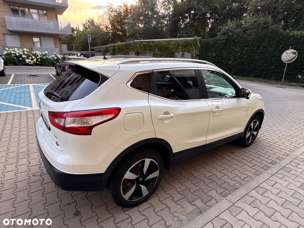 Nissan Qashqai 1.2 DIG-T N-Connecta Xtronic EU6 - 7