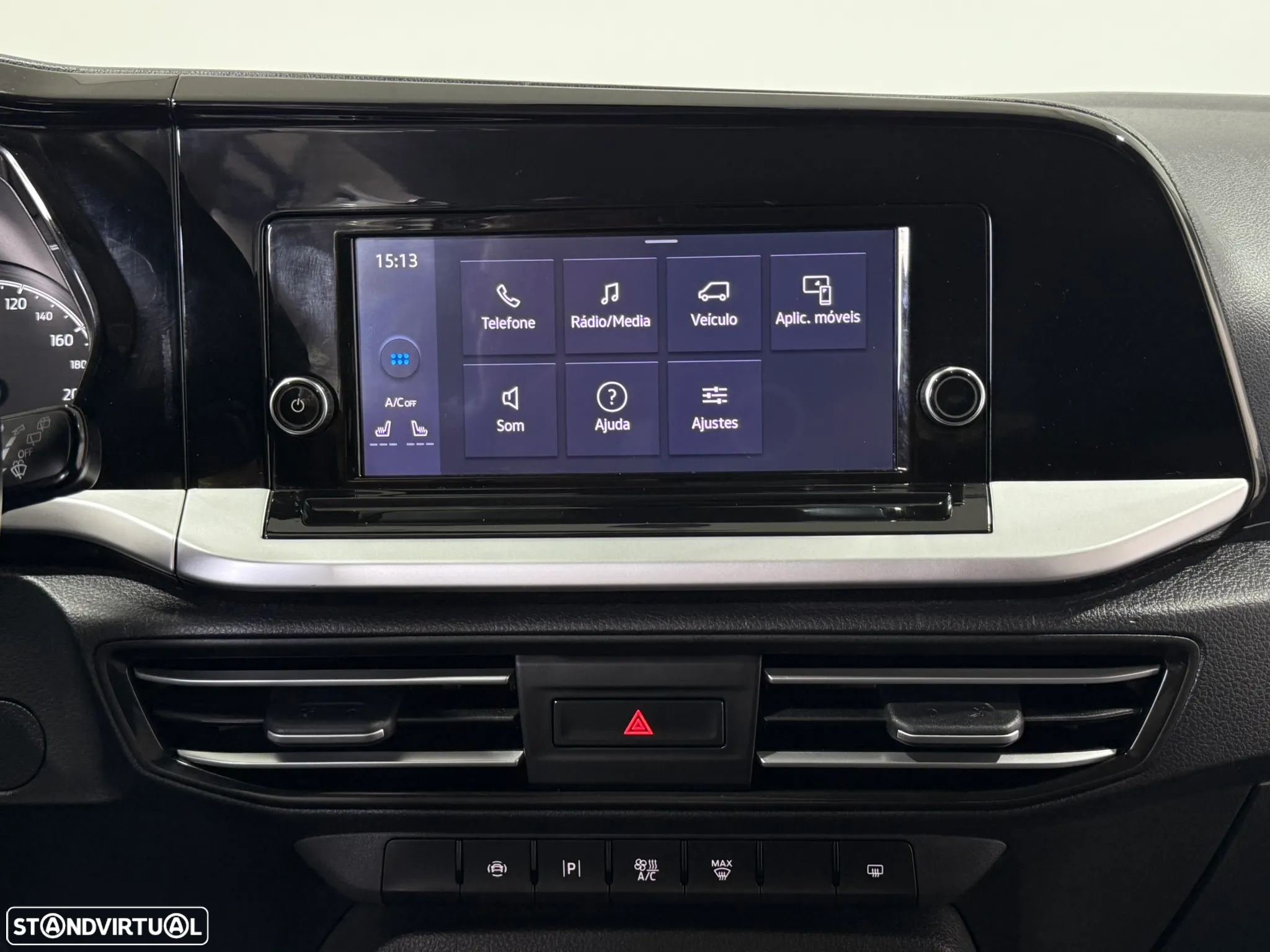 Ford Tourneo Connect 2.0 TDCi Titanium - 33