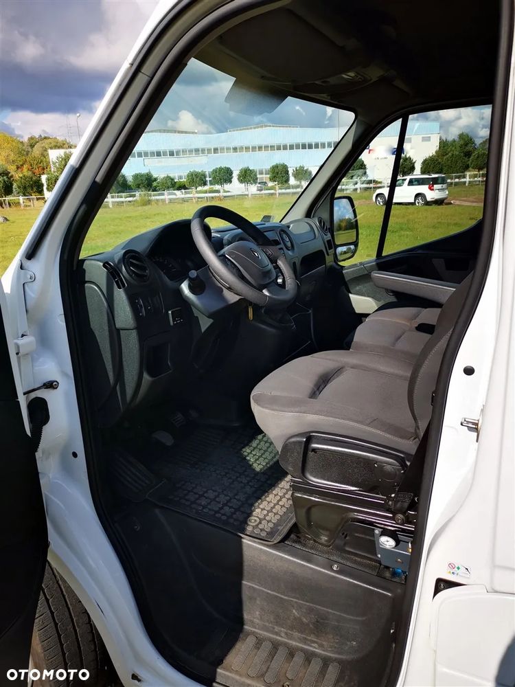 Renault Master - 11