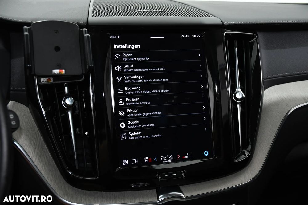 Volvo XC 60 T6 AWD Recharge Geartronic Inscription - 22