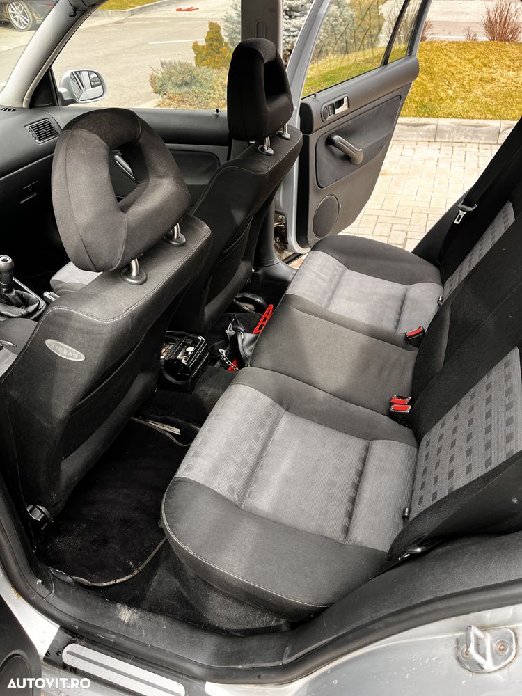 Volkswagen Bora 1.6 Basis - 8