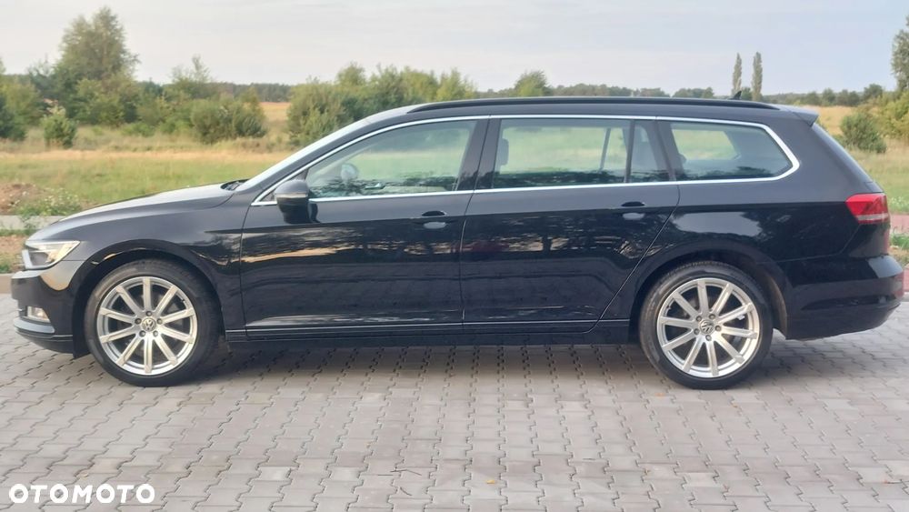 Volkswagen Passat - 15