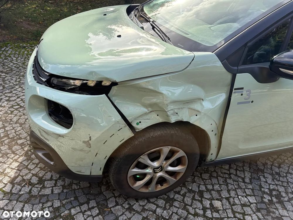 Citroën C3 1.2 PureTech Shine - 12