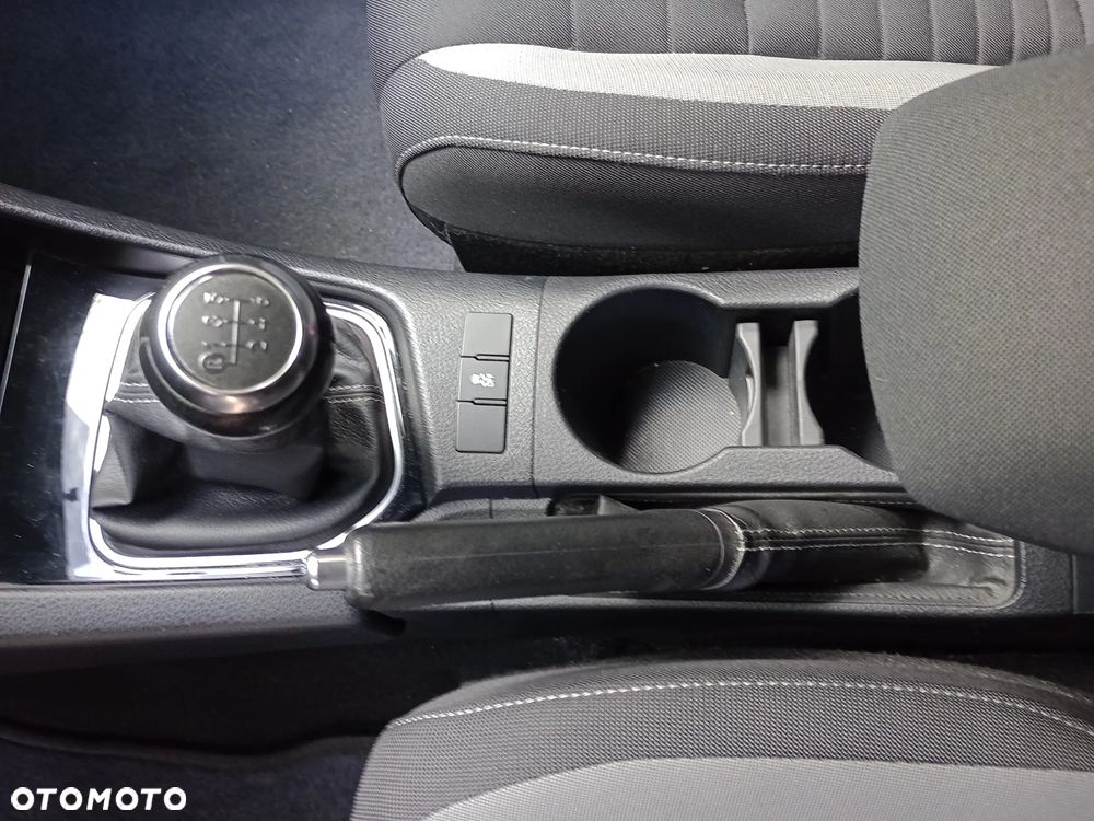 Toyota Auris 1.6 Comfort - 10