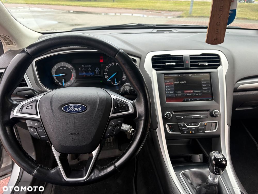 Ford Mondeo 2.0 TDCi Titanium - 10
