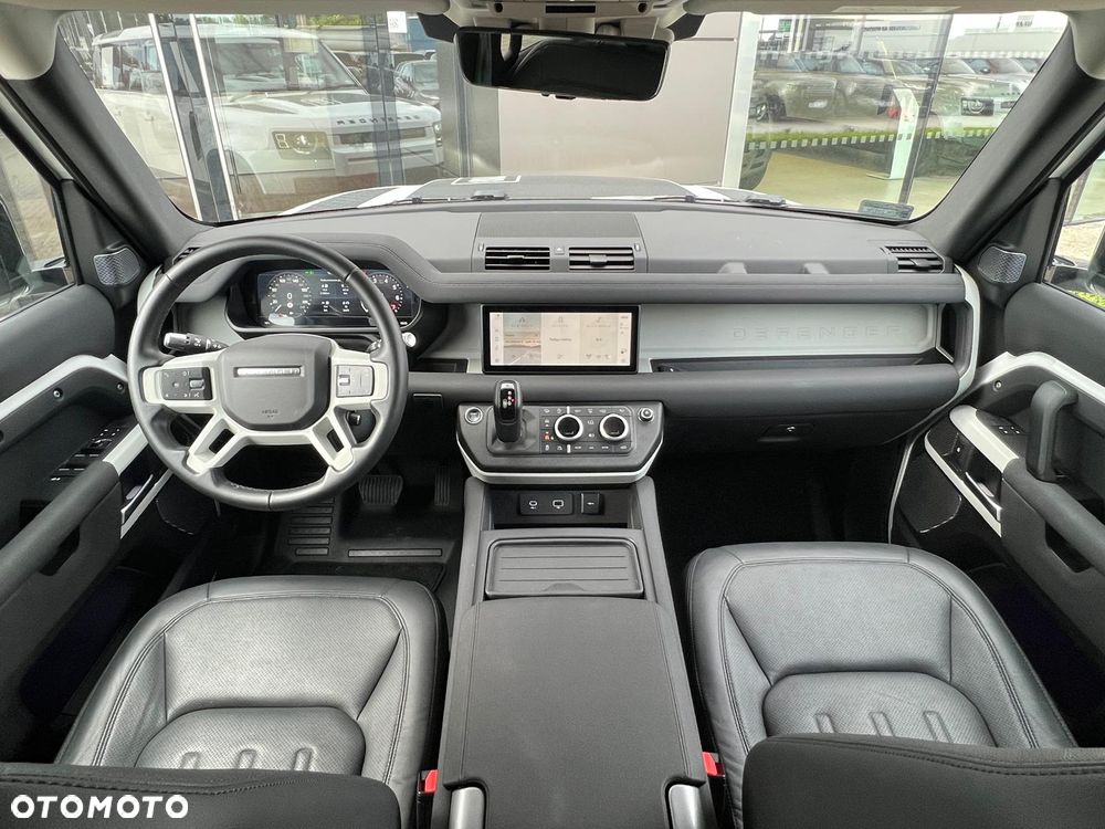 Land Rover Defender 3.0 P400 mHEV SE - 12