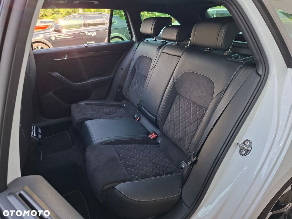 Skoda Superb - 16