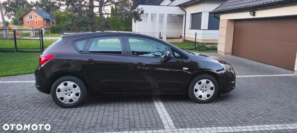 Opel Astra 1.6 Cosmo - 12
