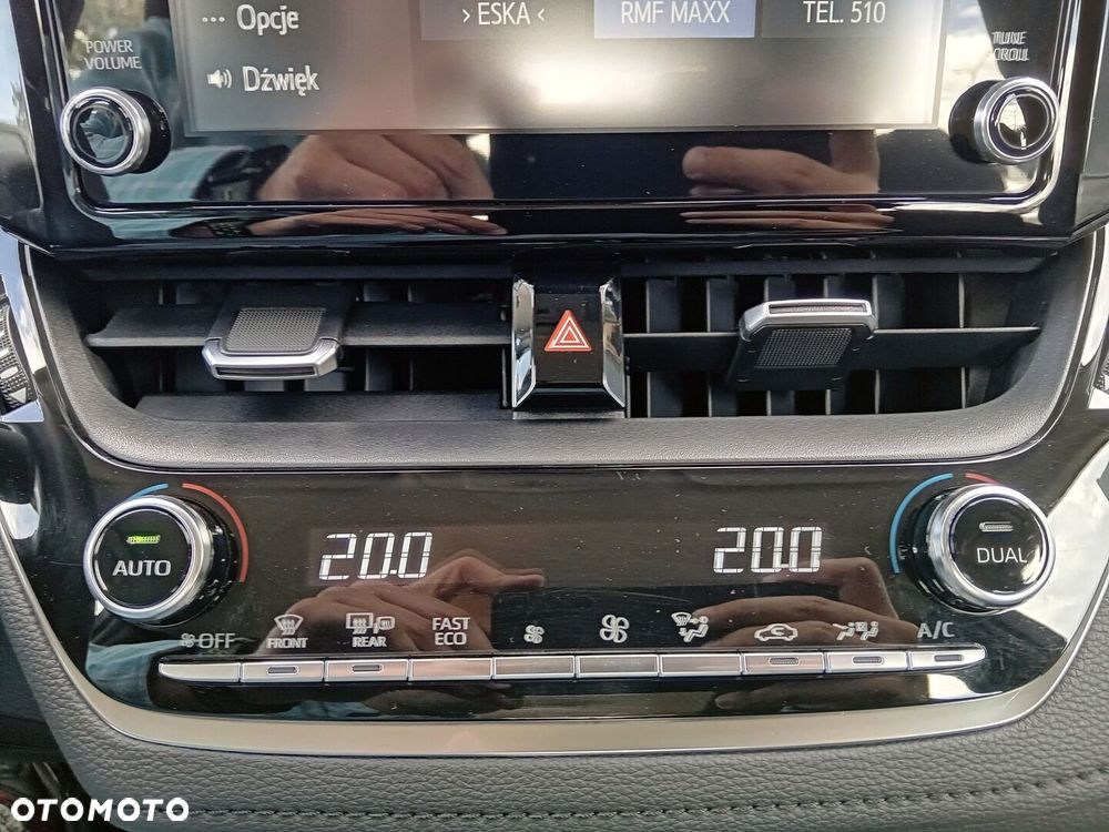 Toyota Corolla - 17