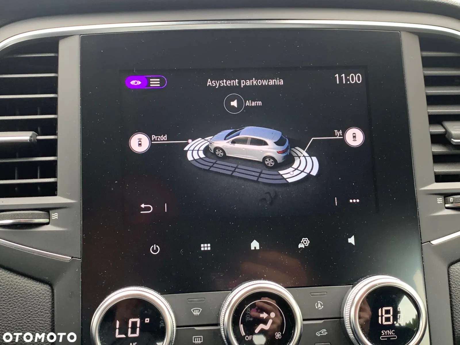 Renault Megane 1.6 E-TECH Plug-In Zen - 19
