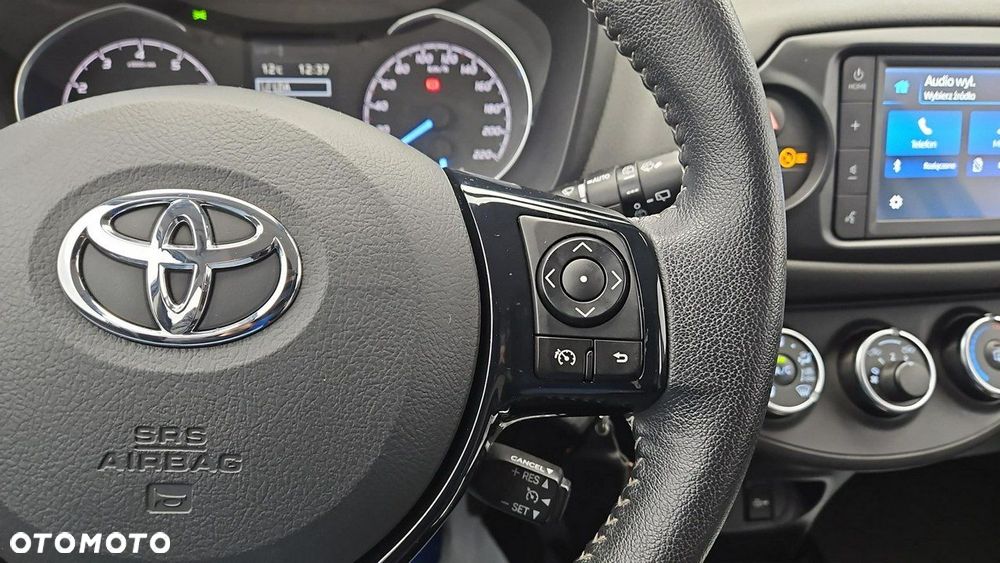 Toyota Yaris - 15