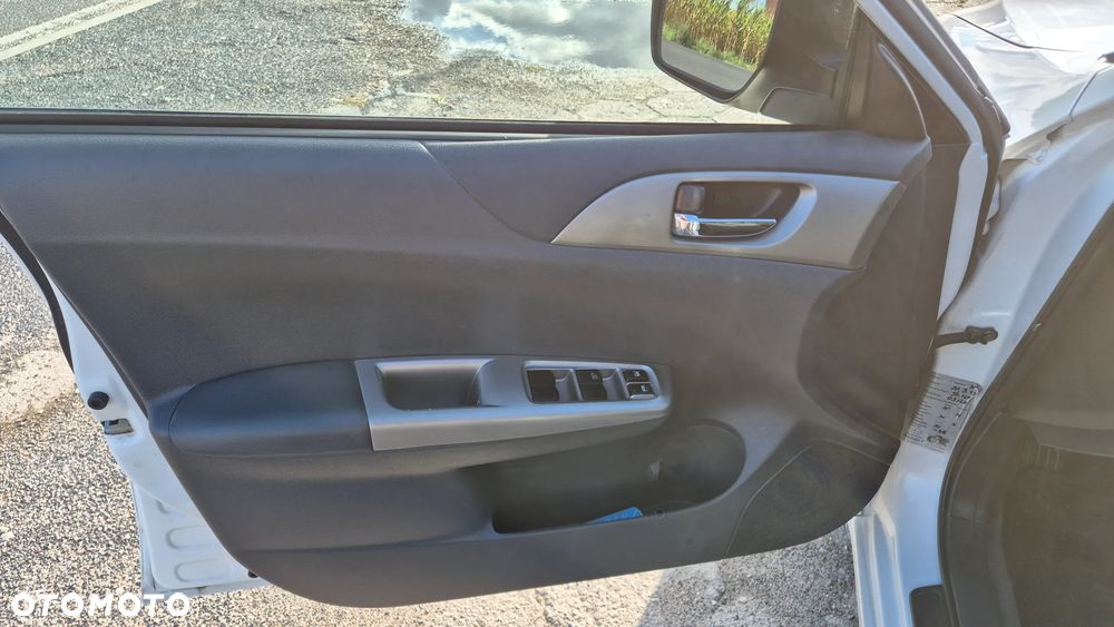 Subaru Impreza 2.0R Comfort - 31