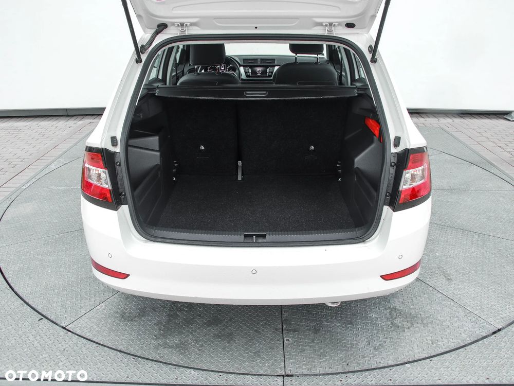 Skoda Fabia 1.0 TSI Ambition Plus - 9