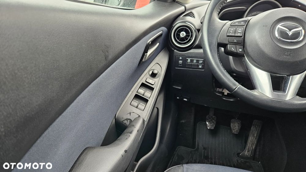 Mazda 2 SKYACTIV-D 105 Center-Line - 27