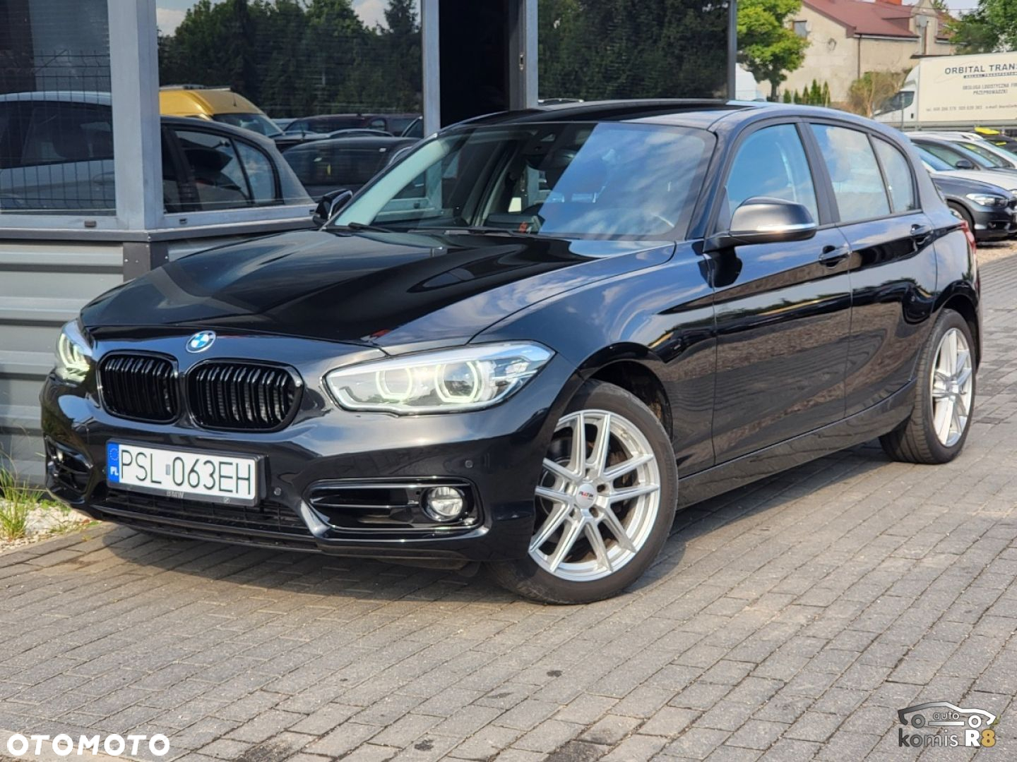 BMW Seria 1 - 24