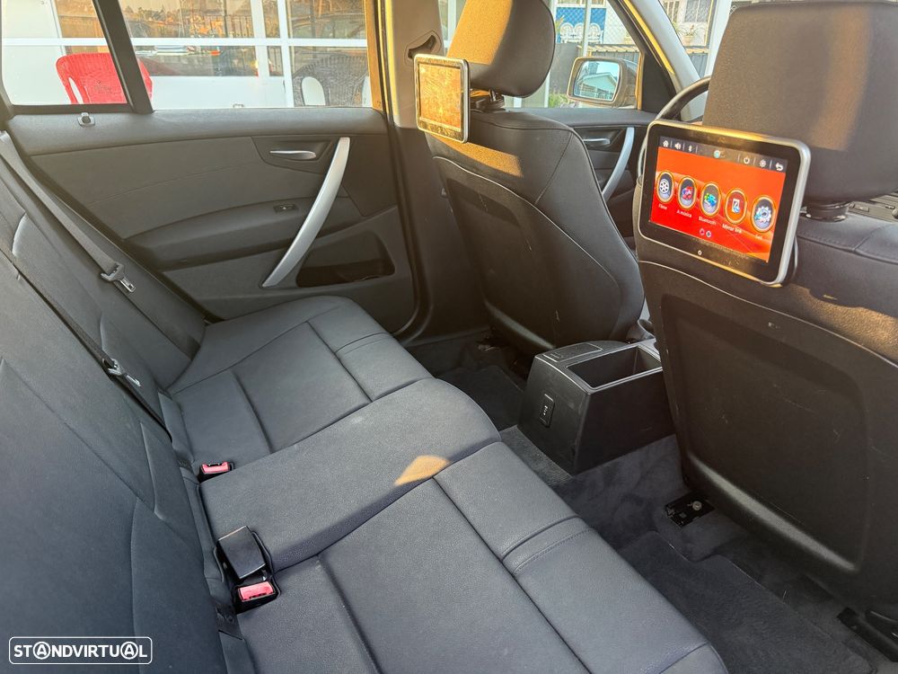 BMW X3 2.0 d LifeStyle - 18