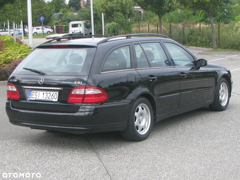 Mercedes-Benz Klasa E - 4