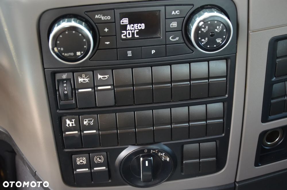 MAN TGS 35.500 / 8x6 / BORDMATIC / 3 STRONY WYWROT / MANUAL / HYDRODRIVE / Z NIEMIEC / 3808 - 19