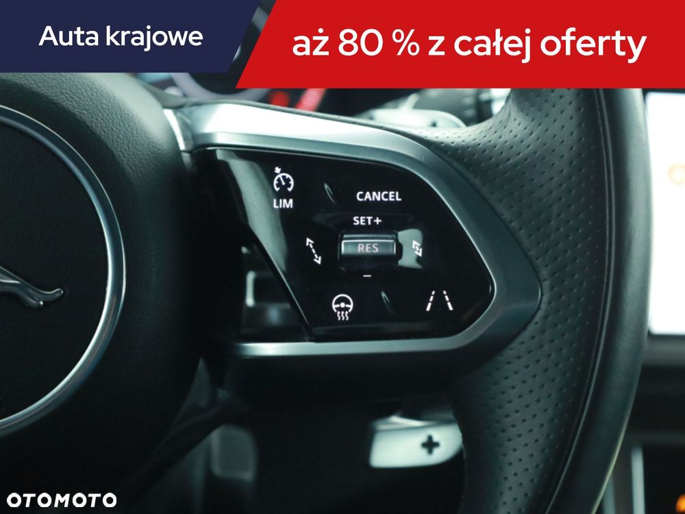 Jaguar XE - 20
