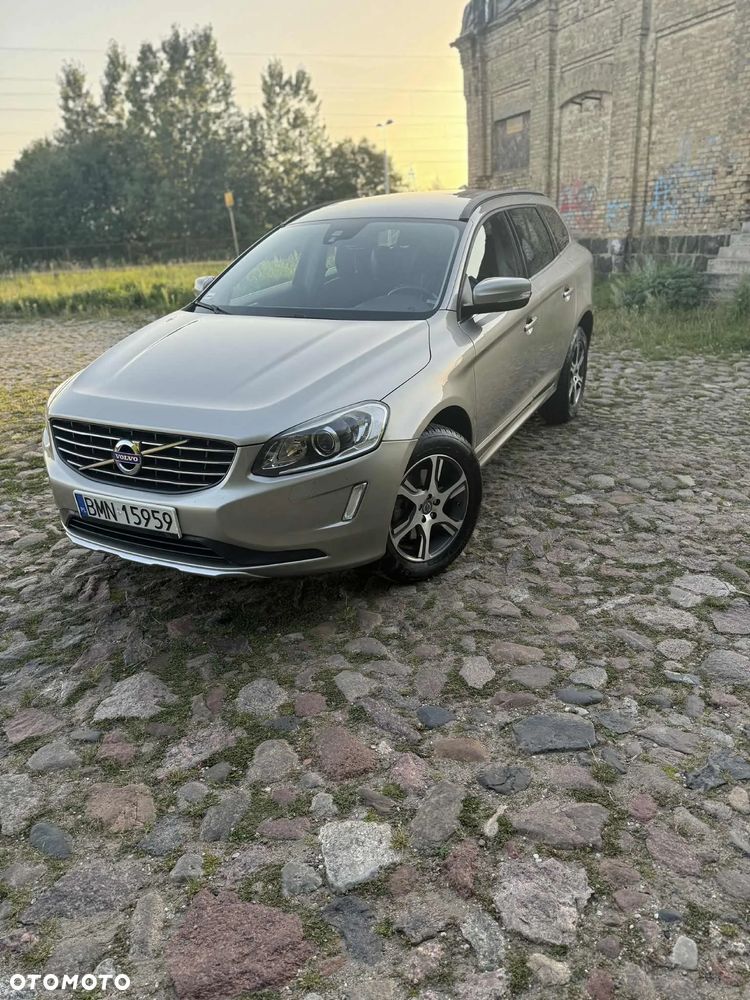 Volvo XC 60 D5 AWD Kinetic - 7