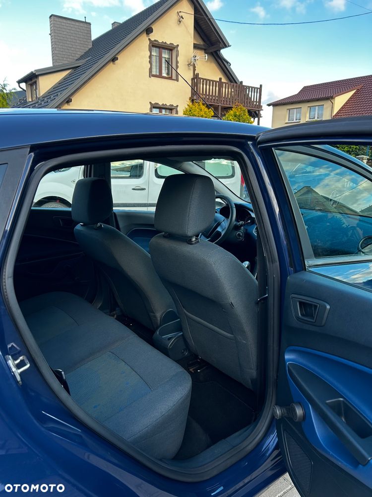 Ford Fiesta 1.25 Ambiente - 11