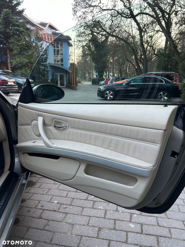 BMW Seria 3 325i xDrive - 8