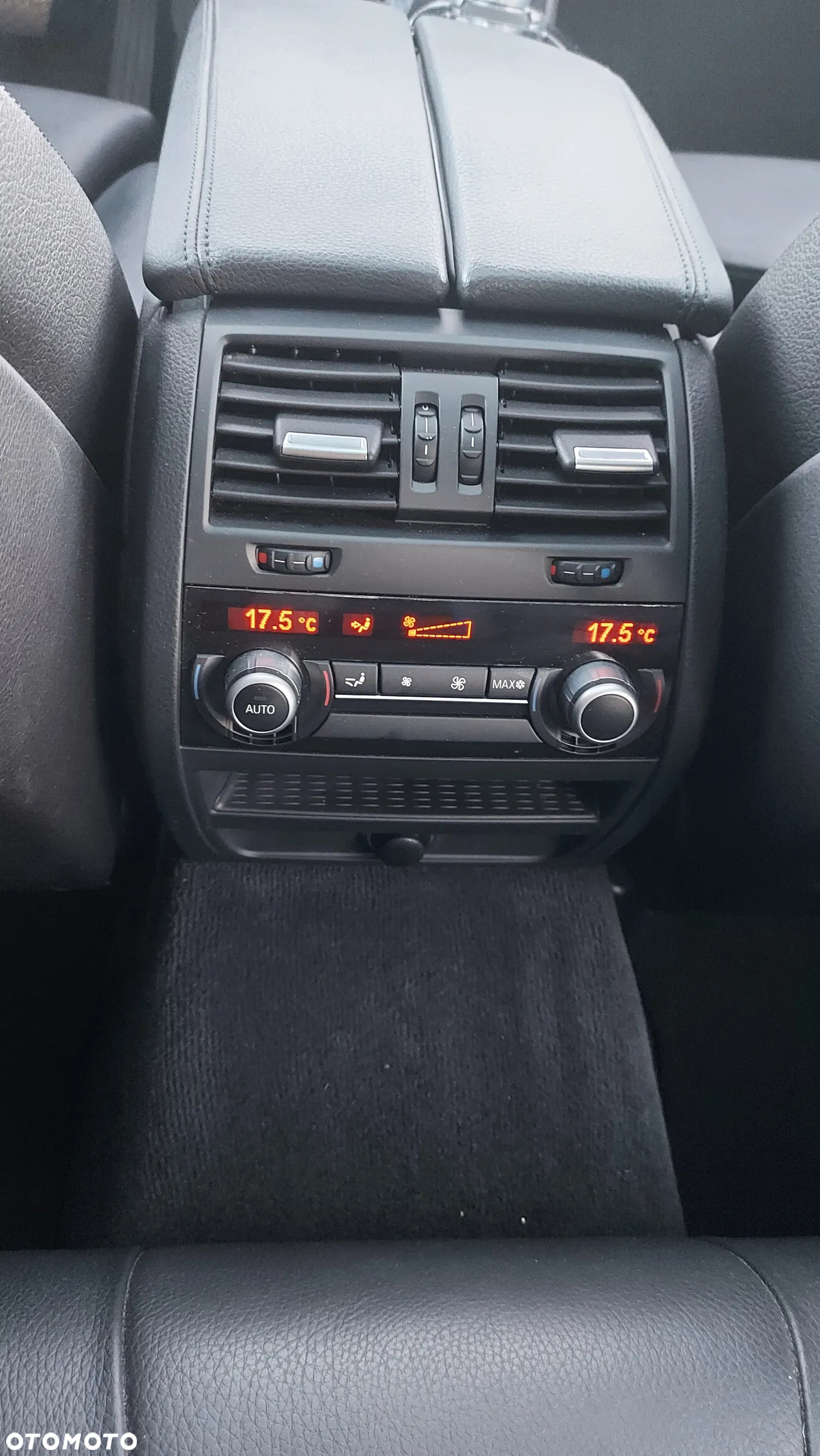 BMW Seria 5 530d Touring - 11
