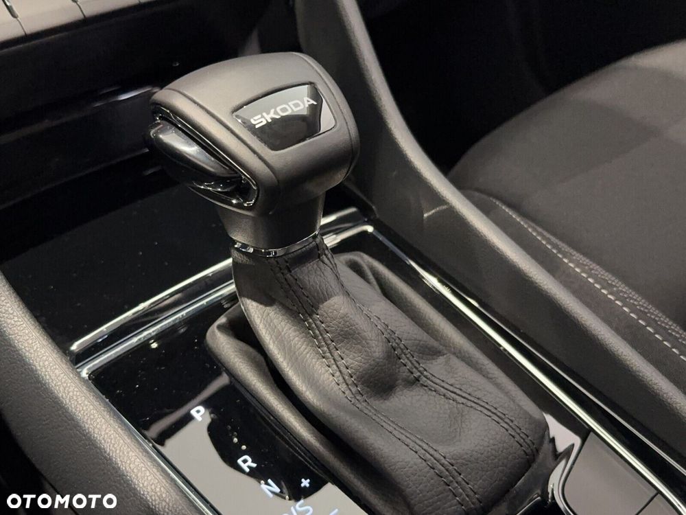 Skoda Karoq 1.5 TSI ACT Selection DSG - 33