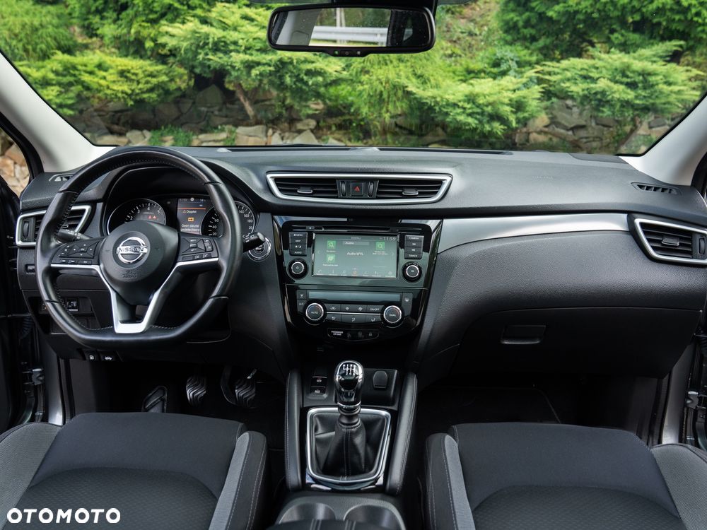 Nissan Qashqai 1.3 DIG-T Tekna - 27