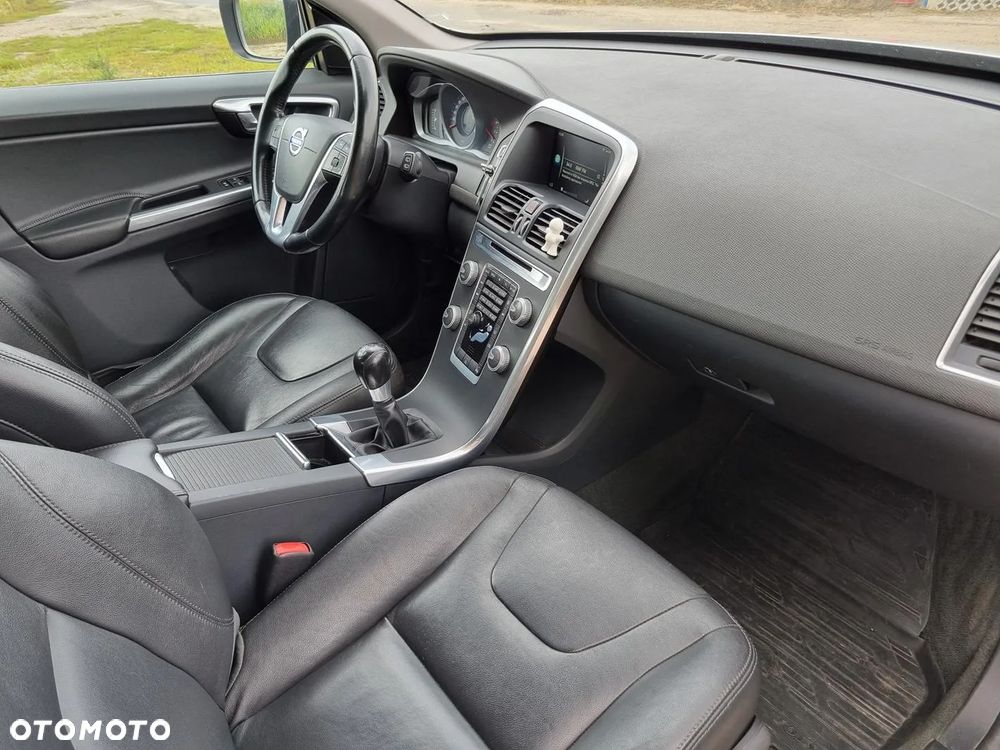 Volvo XC 60 - 11
