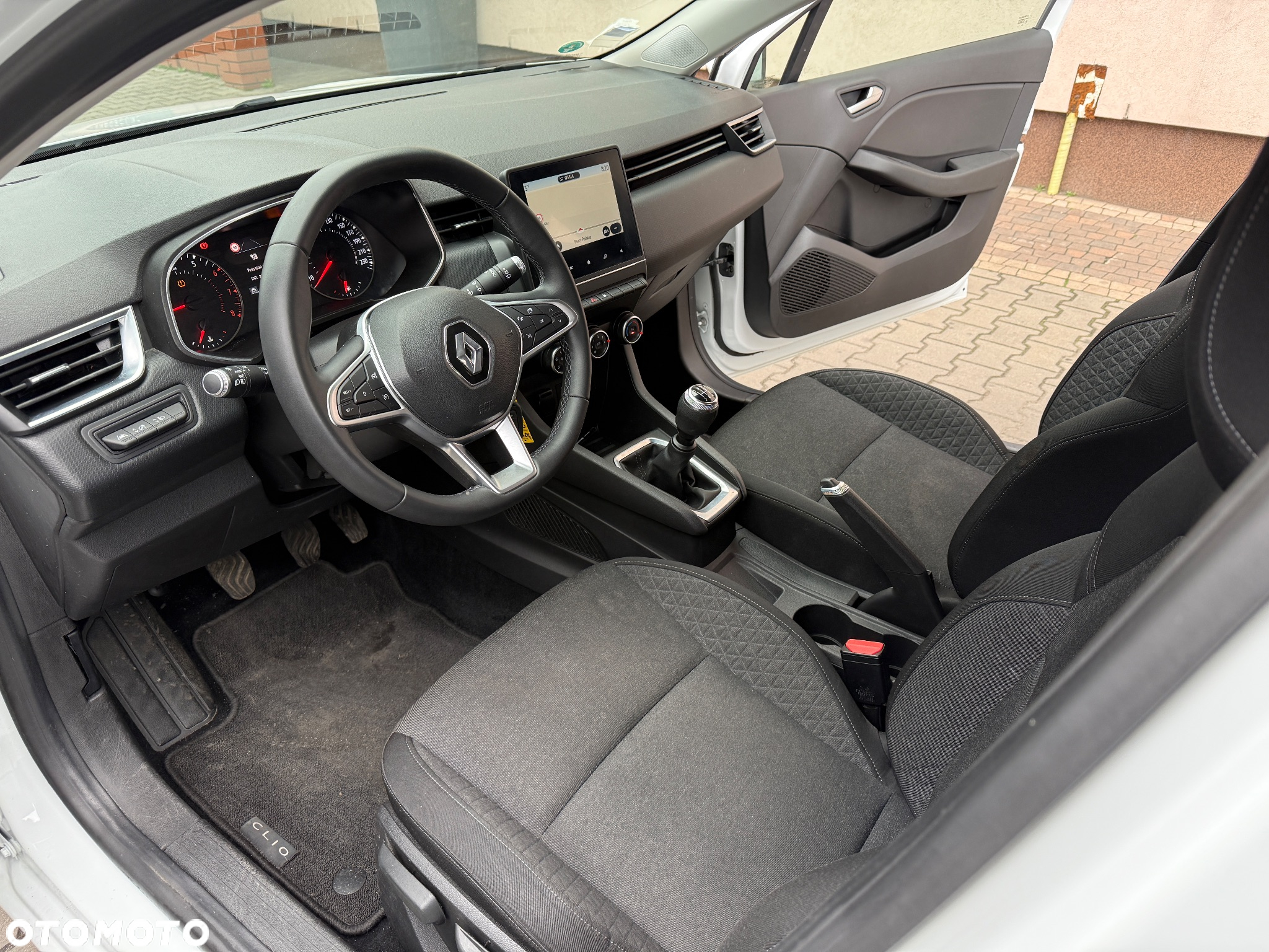 Renault Clio SCe 75 BUSINESS EDITION - 6