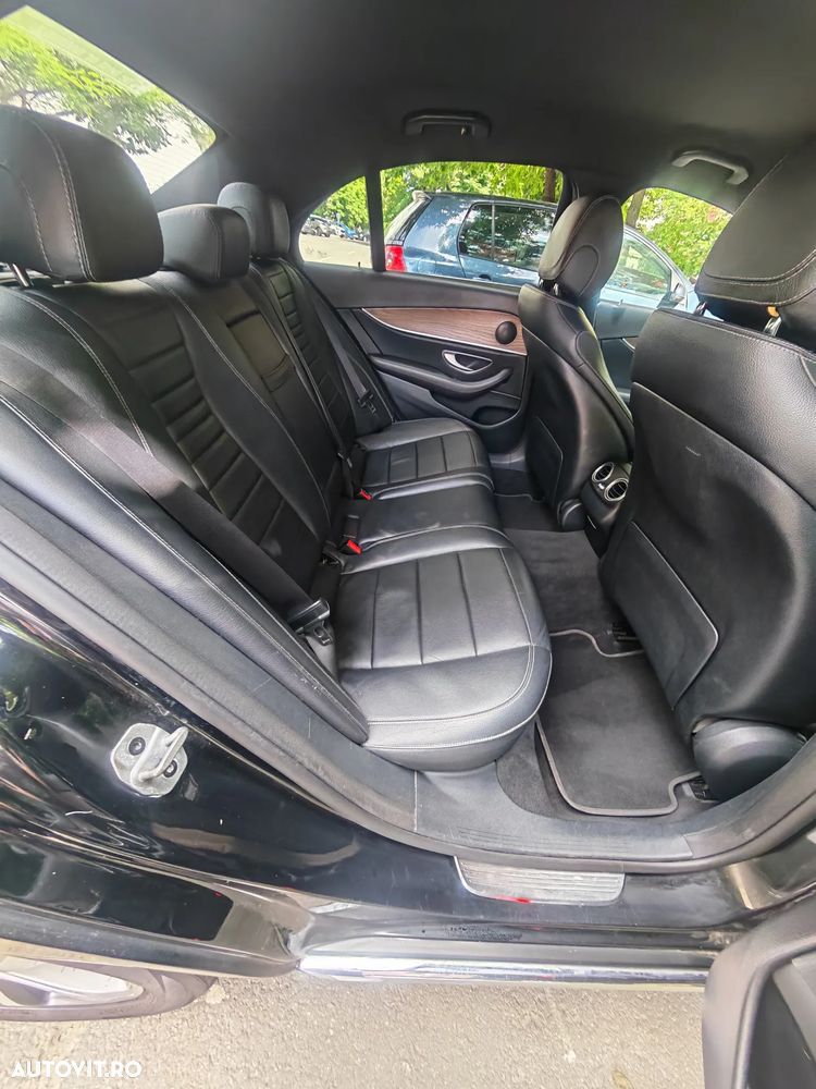 Mercedes-Benz E 200 d 9G-TRONIC - 10