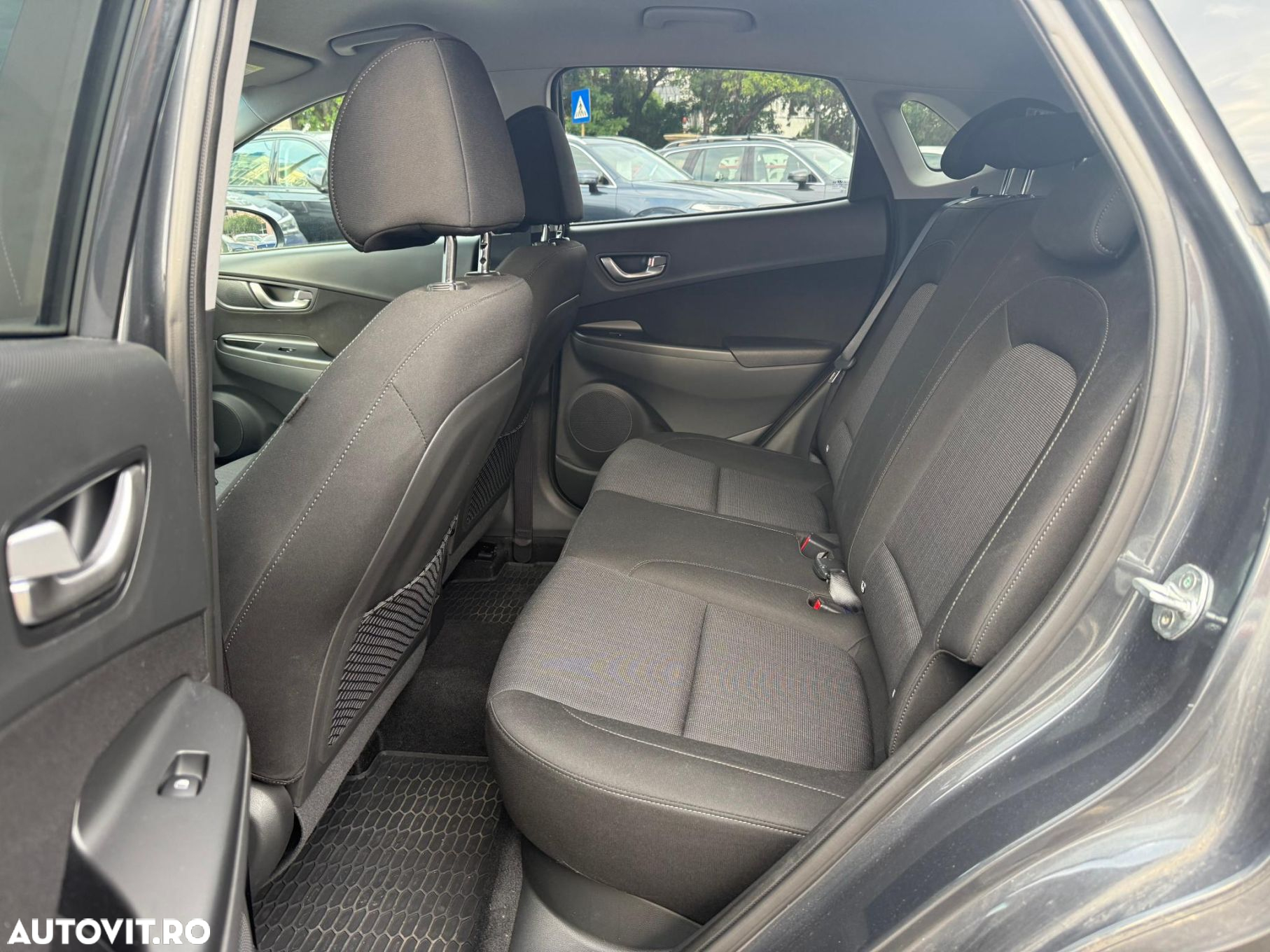 Hyundai KONA 1.0 T-GDI 120 CP 7 DCT 2WD Highway - 23