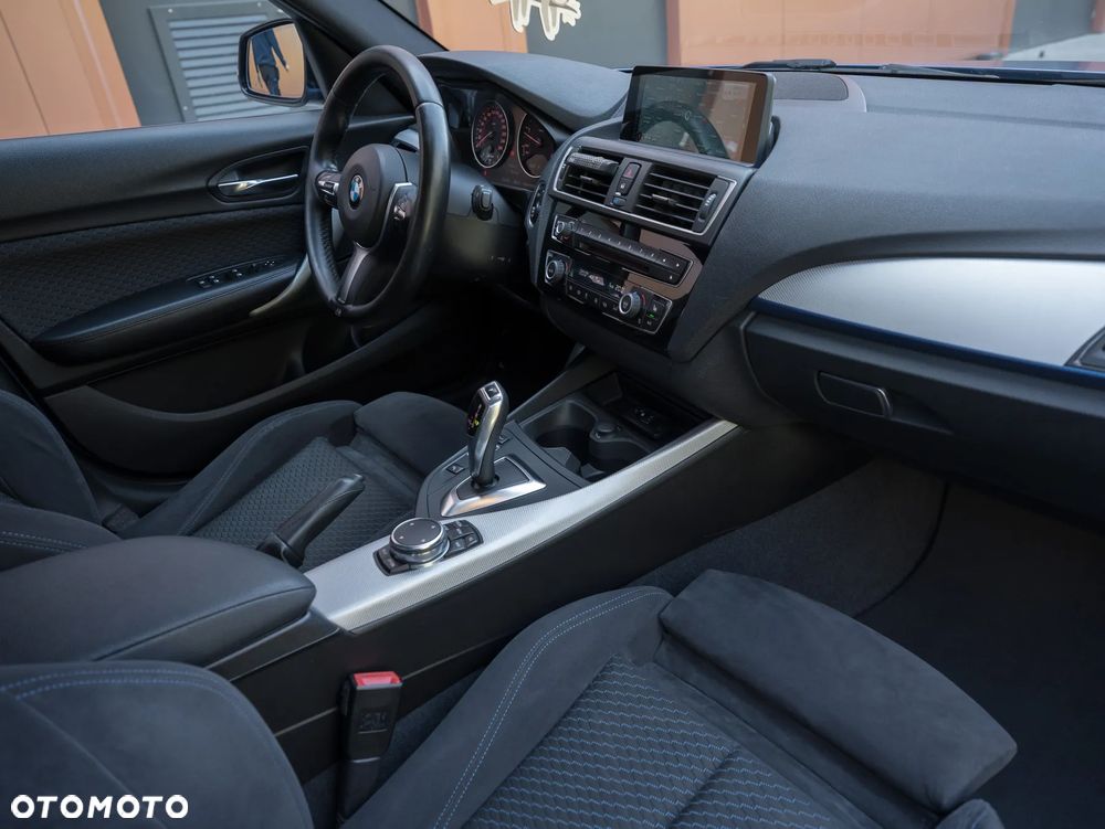 BMW Seria 1 118d M Sport Shadow - 22