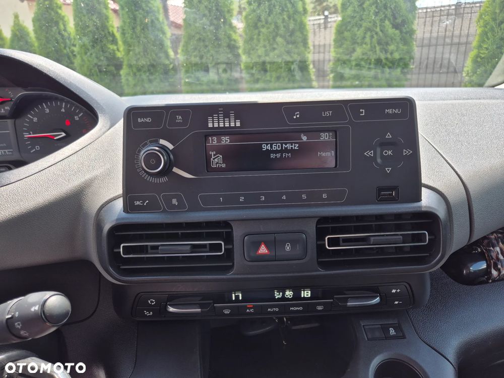 Peugeot Rifter 1.5 BlueHDI Active - 22