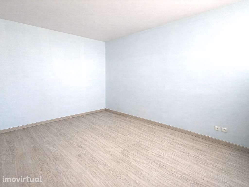 T2 Totalmente Renovado com Arrecadação - Grande imagem: 4/21