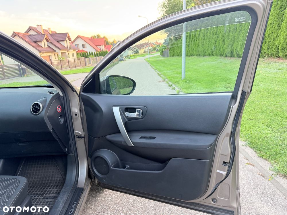 Nissan Qashqai - 16