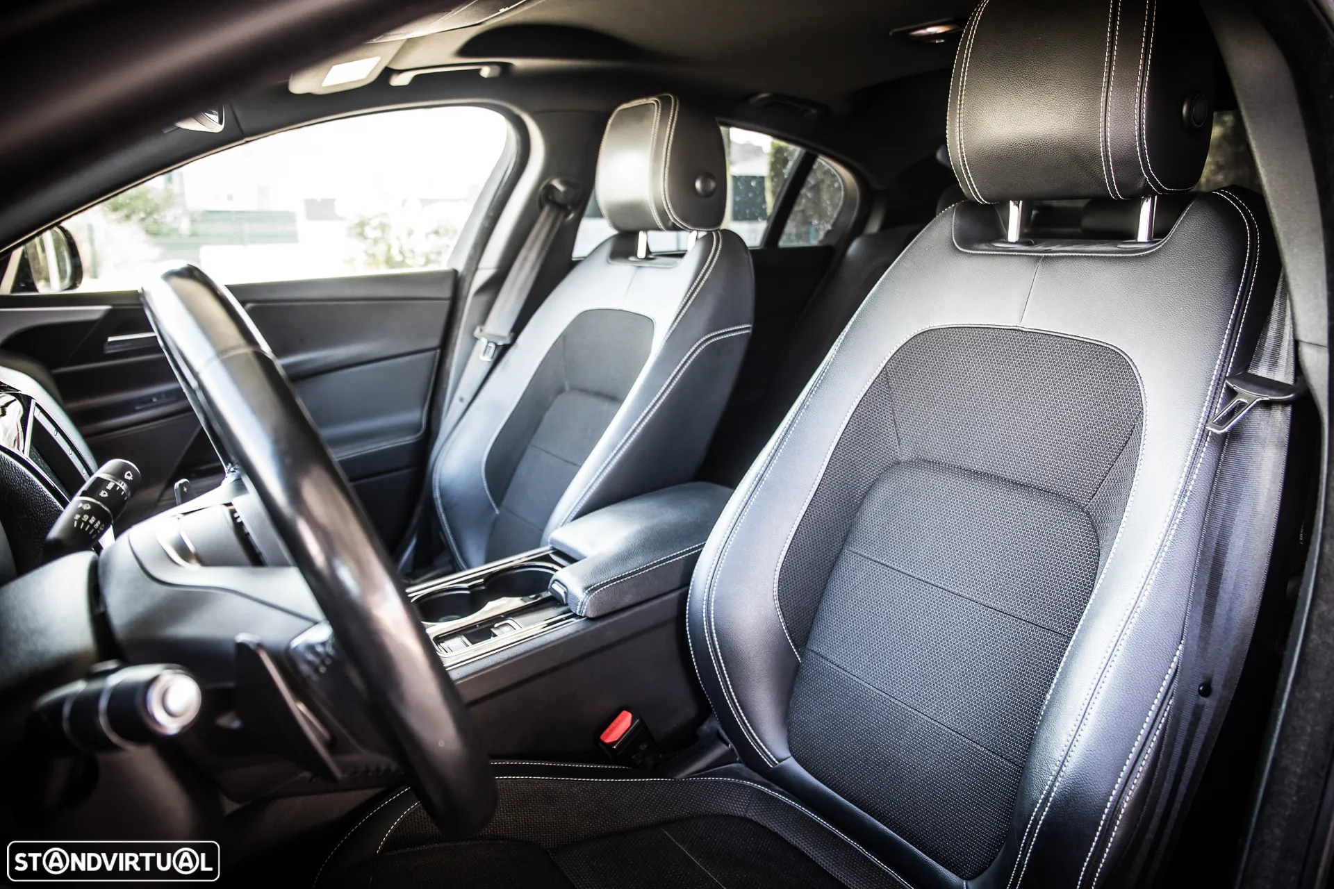 Jaguar XE 2.0 D R-Sport Aut. - 15